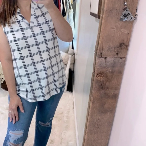 Halife white & black striped sleeveless top size large new with tags - Picture 2 of 7